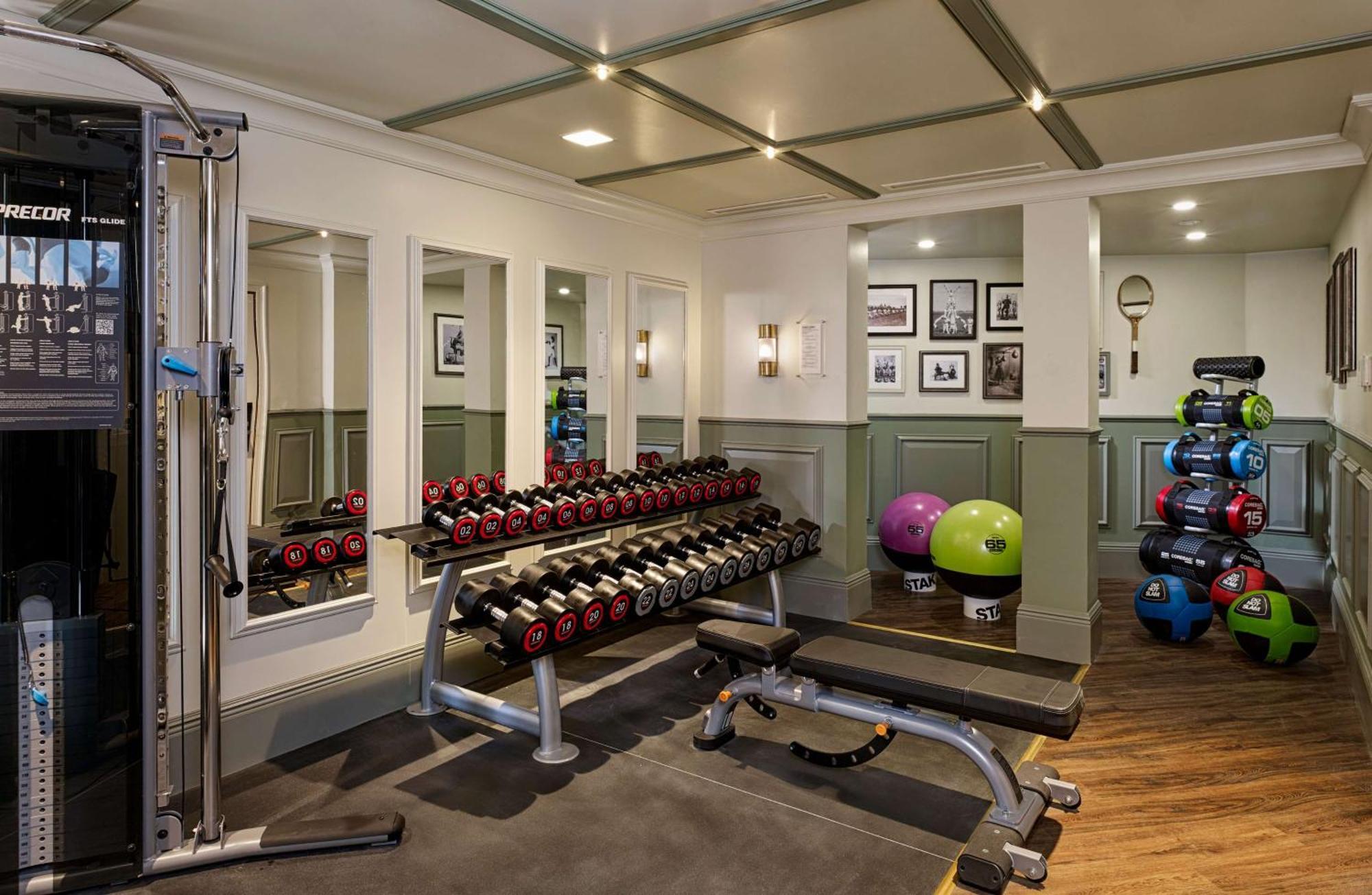 100 Queen'S Gate Hotel London, Curio Collection By Hilton Londres Facilidades foto The gym at The Ivy Spa